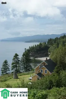 how much does a realtor charge to sell your house